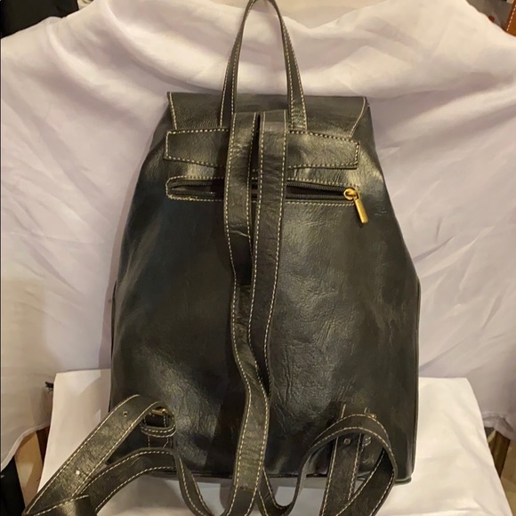 Moroccan Leather Journey Backpack - Picture 4 of 14